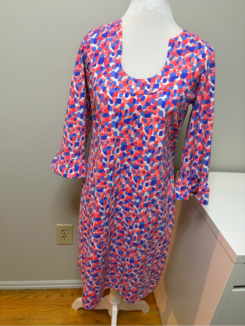 Katherine Way Women Ruffle Sleeve Abstract Confetti resort-wear dress Size Small - Picture 8 of 15